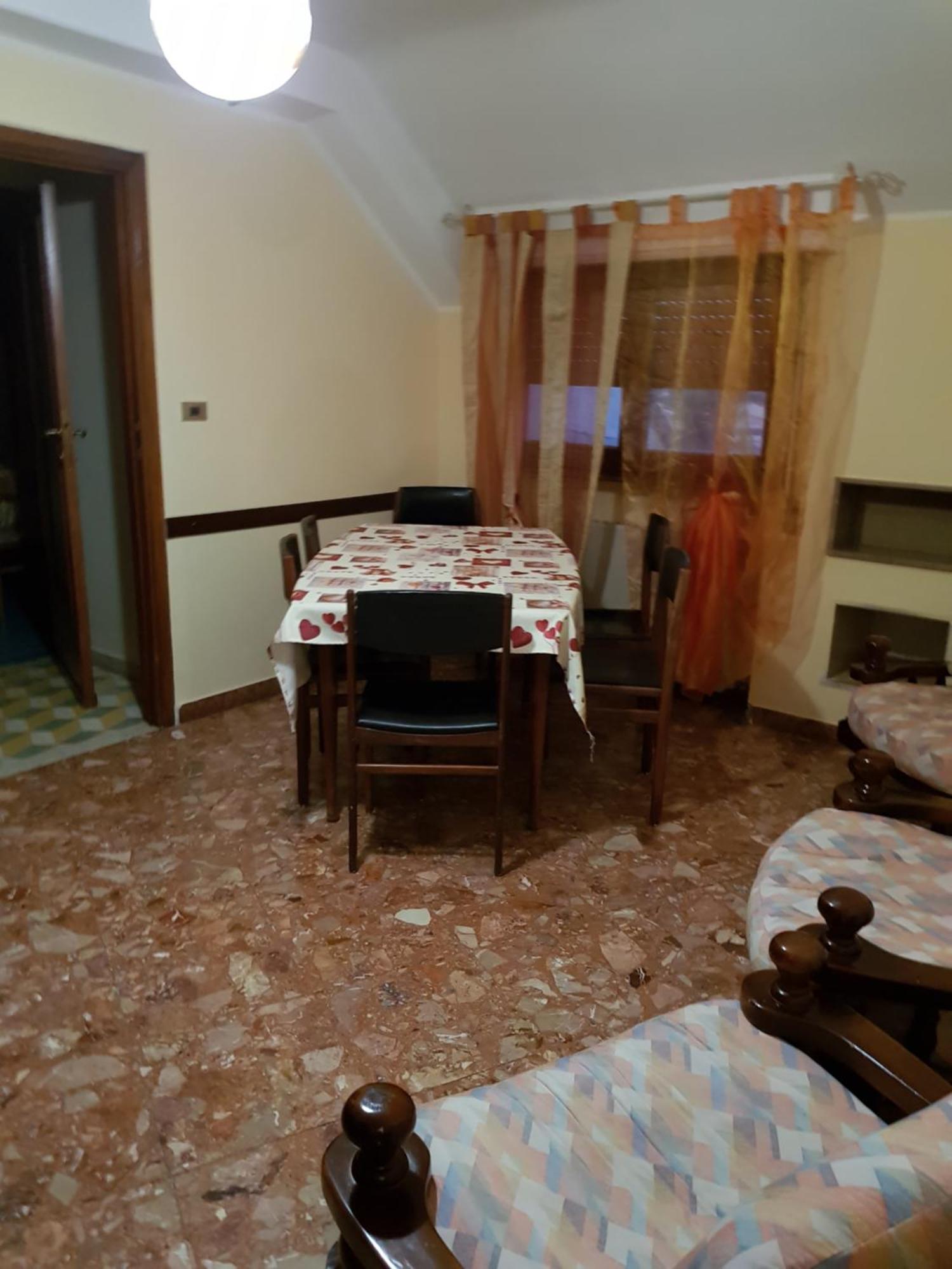 La Casa Di Loryanne Daire Avezzano Dış mekan fotoğraf